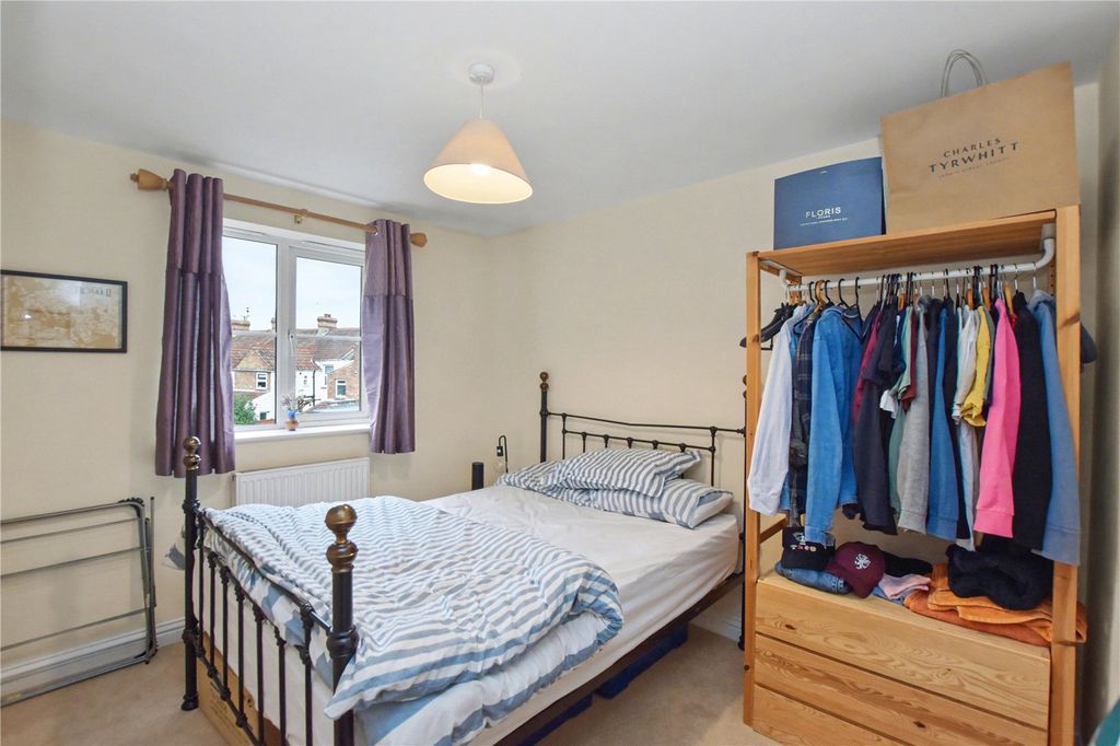 Additional image 9 of 2 bed flat for saleSt. Augustine Street, Taunton, Somerset TA1