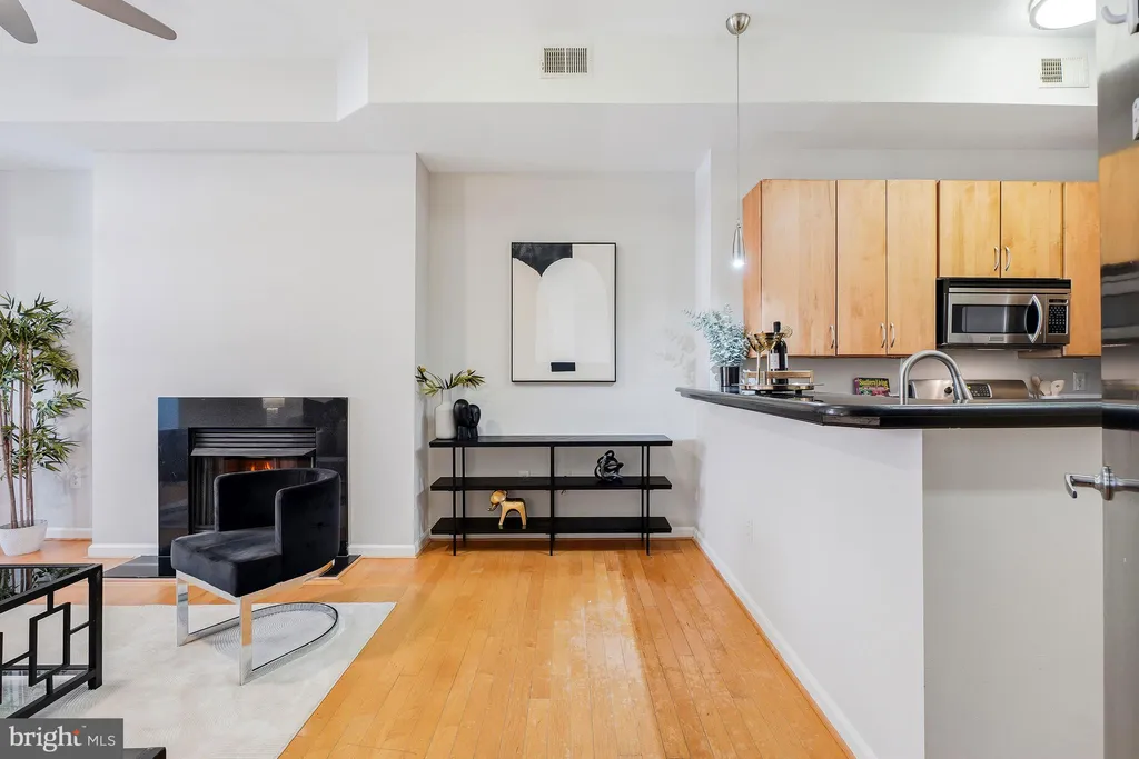 Additional image 4 of 1314 W St NW Unit B, Washington, DC 20009