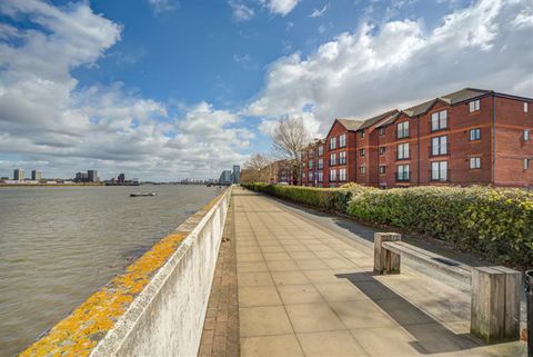 Harlinger Street, Woolwich SE18