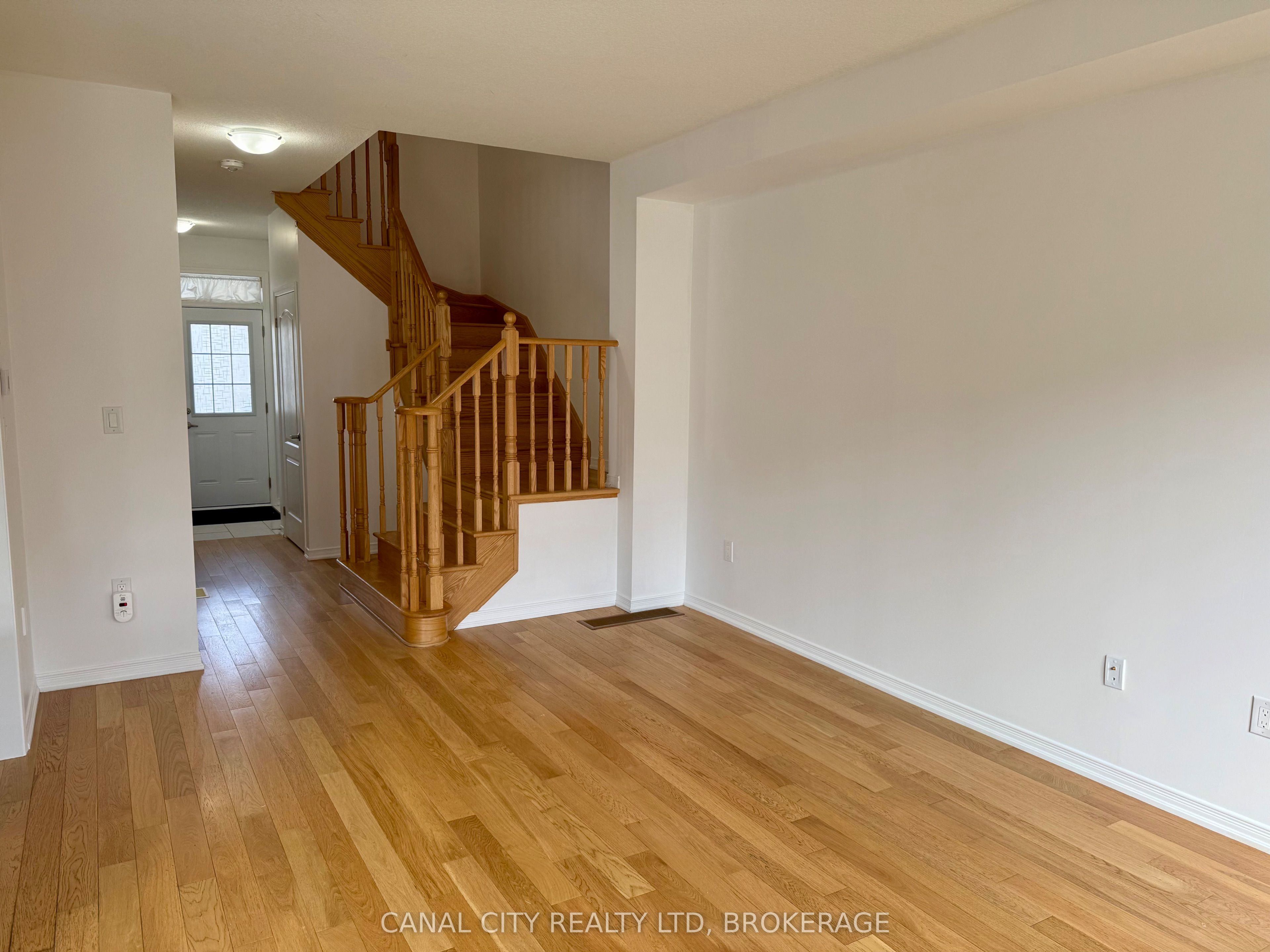Additional image 3 of 51 Esther Crescent, Thorold, ON, L3B 0G3