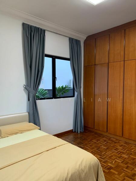 Additional image 3 of Duke's Road