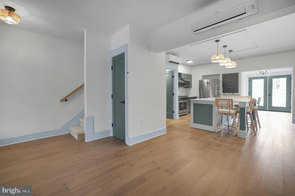 Additional image 6 of 837 Decatur Street NW, Washington, DC 20011