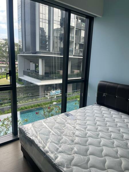 32 Leedon Heights photo 4