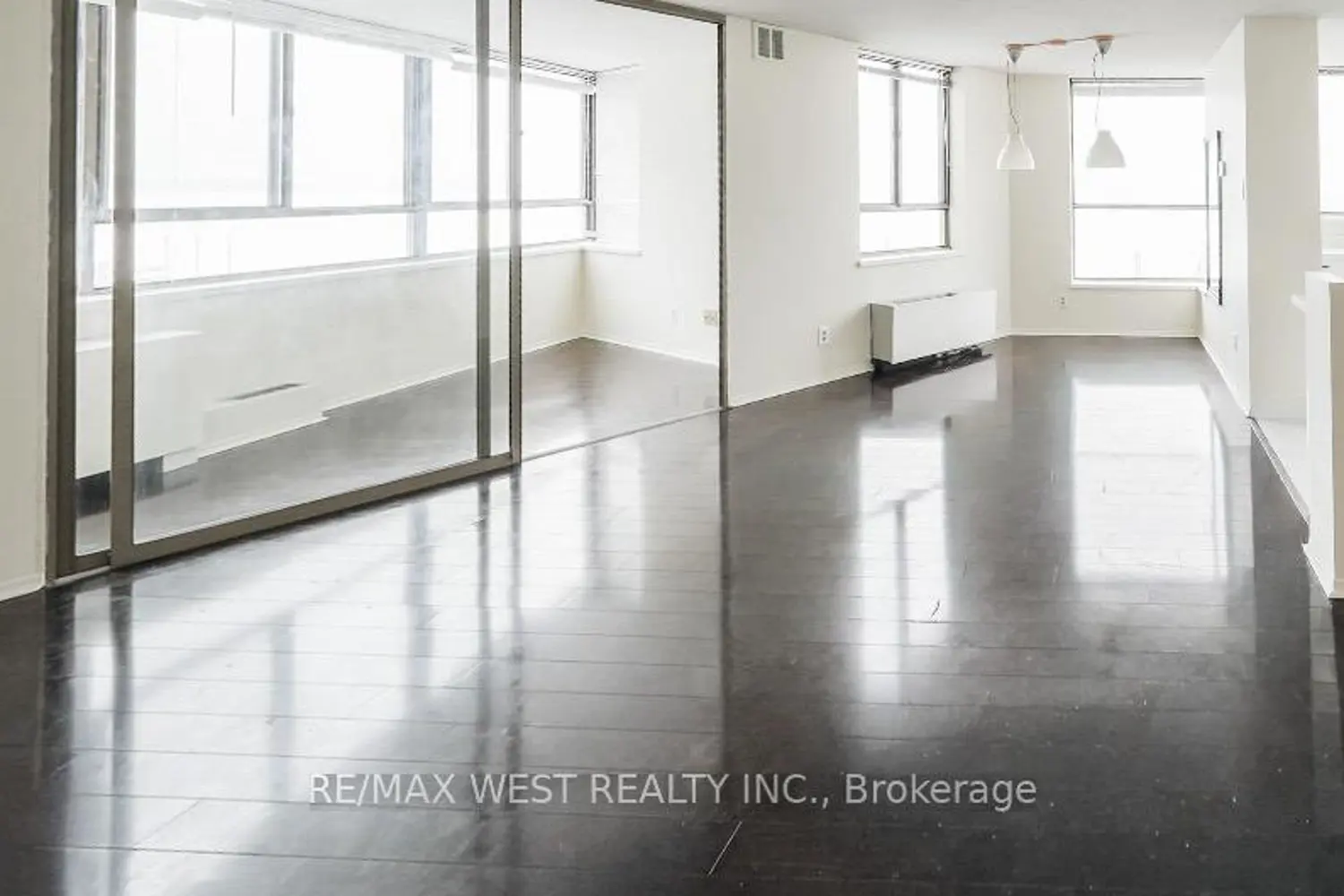 Additional image 5 of 260 Queens Quay W 1301