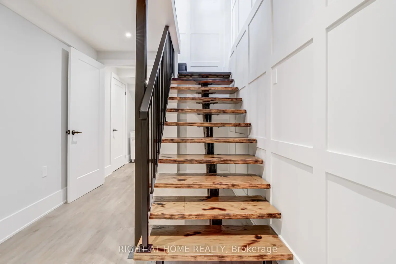 Additional image 12 of 4212 Credit Pointe Drive