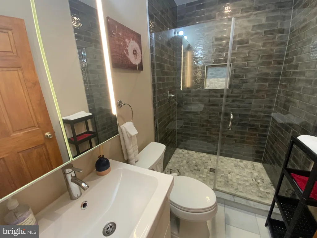 1837 16th Street NW Unit 1, Washington, DC 20009