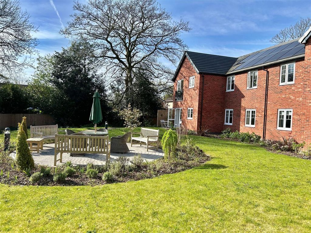 Additional image 17 of 2 bed flat for saleHooton Road, Willaston, Neston CH64