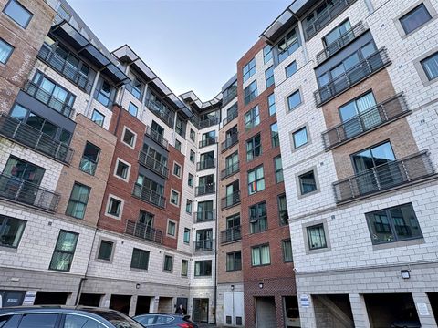 Primary image of City Point 2, 156 Chapel Street, Salford M3