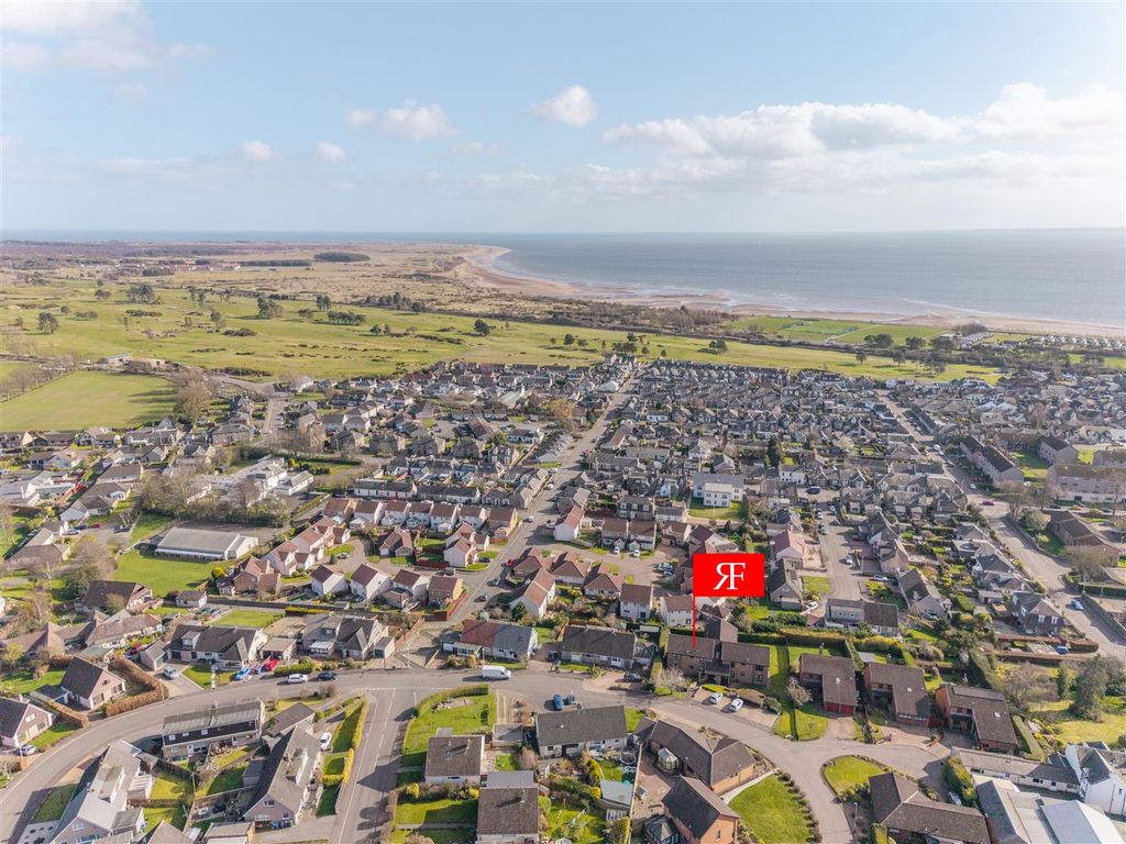 Additional image 2 of 2 bed flat for saleLorne Crescent, Monifieth, Dundee DD5
