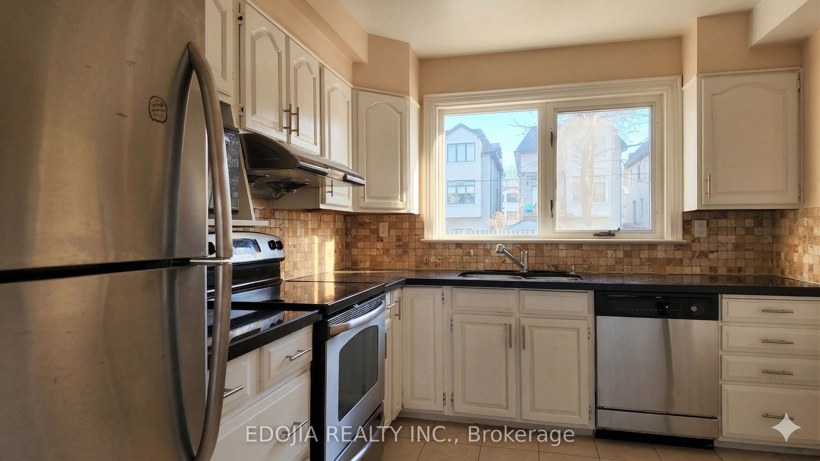 Additional image 4 of 174 Mckee Avenue, Toronto, ON, M2N 4C7