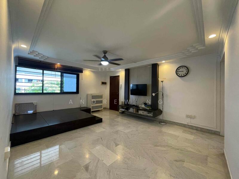 302 Clementi Avenue 4 photo 2