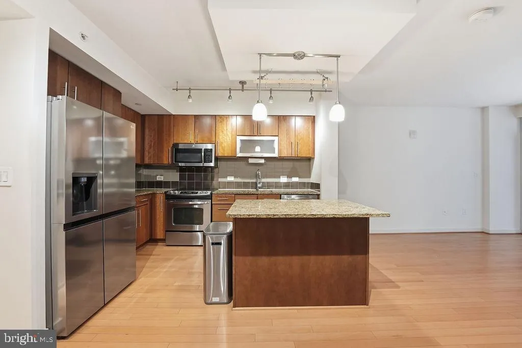 Additional image 4 of 1025 1st Street SE Unit 301, Washington, DC 20003