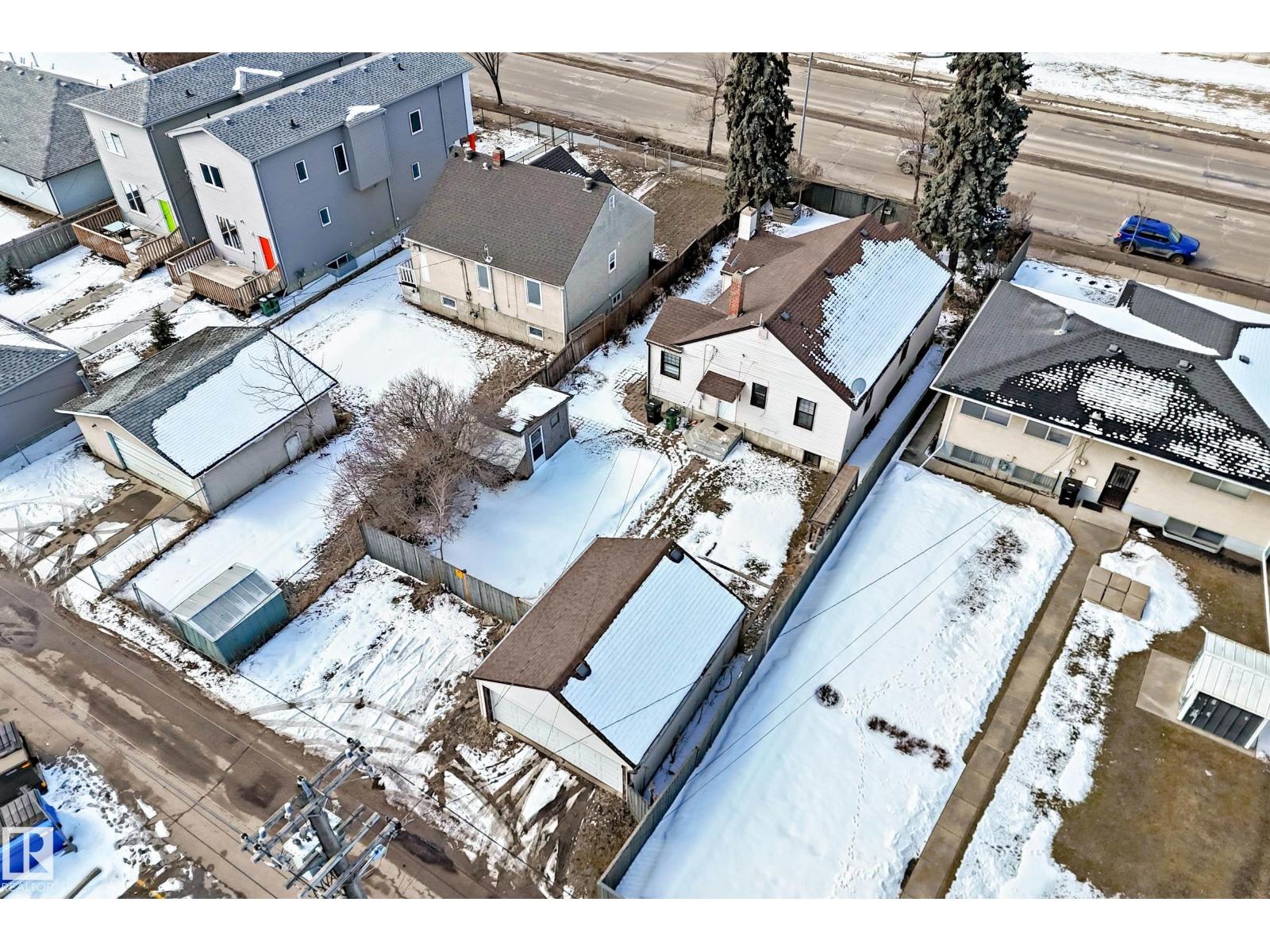 Additional image 2 of 10839 109 Street NW, Edmonton, AB, T5H3B9