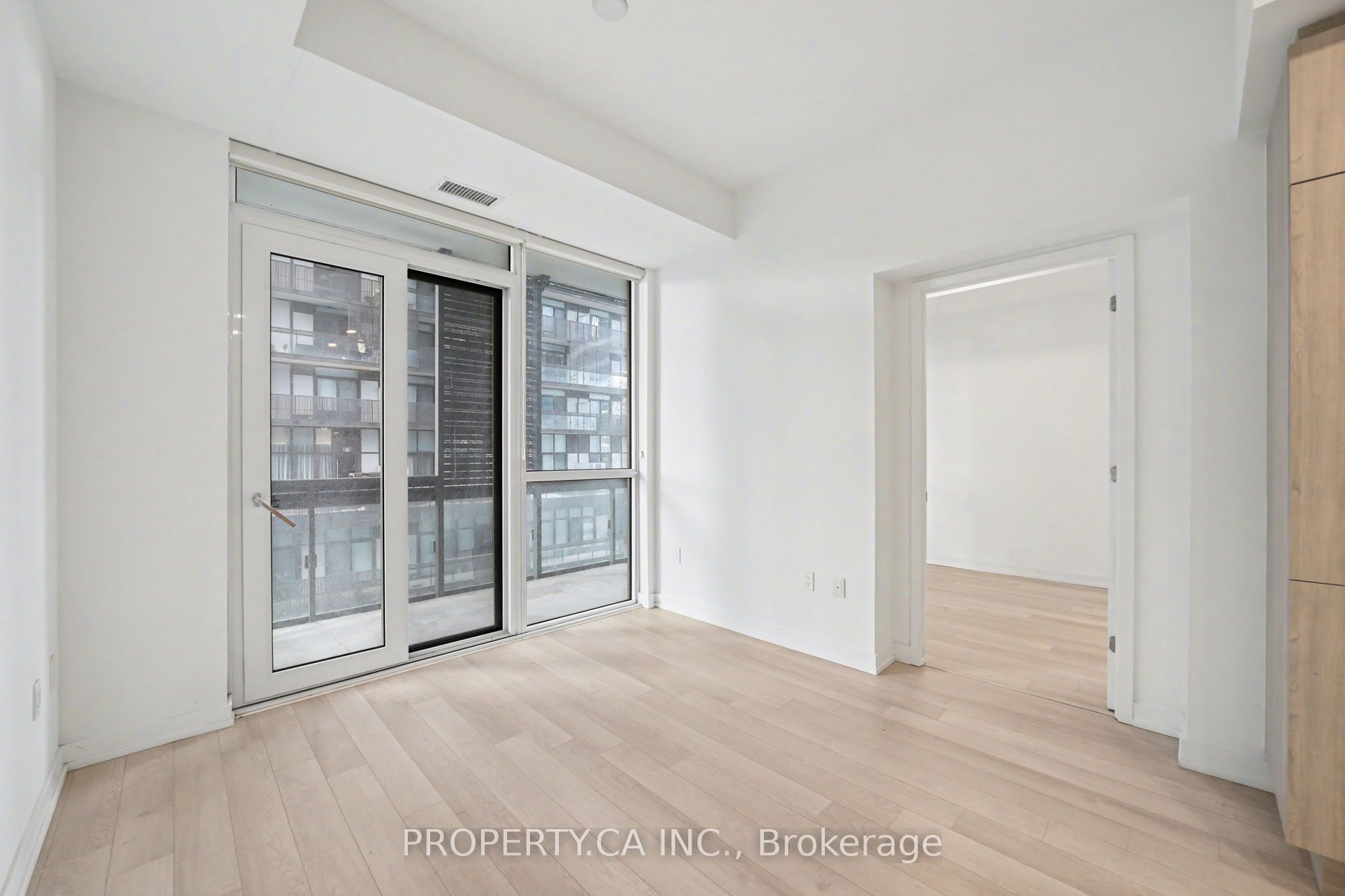 Additional image 5 of 1206-39 Roehampton Avenue, Toronto, ON, M4P 0G1