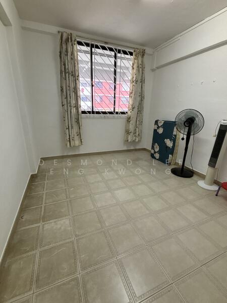 617 Hougang Avenue 8
