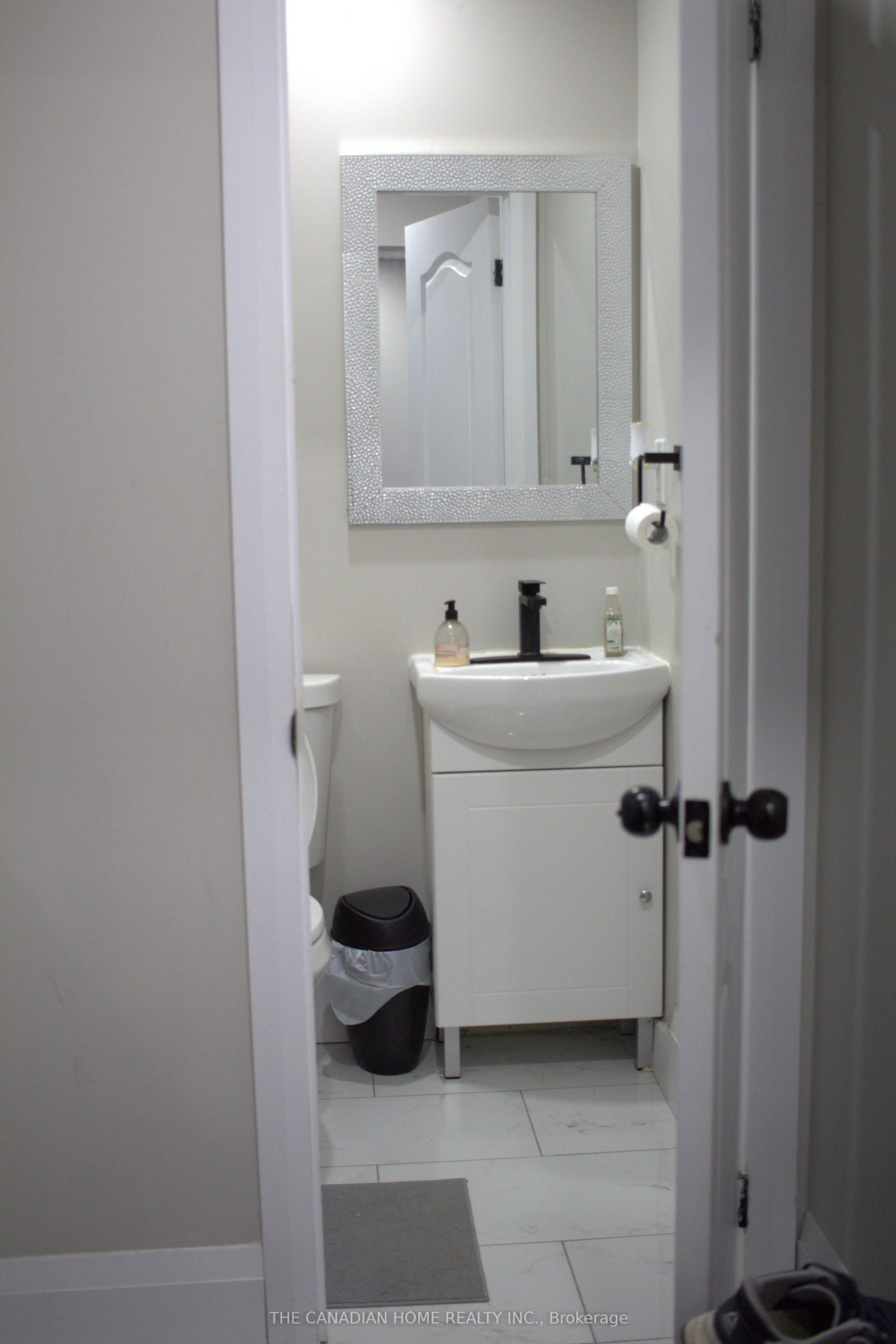 Additional image 2 of 52 Davenport Crescent, Brampton, ON, L6T 3L6
