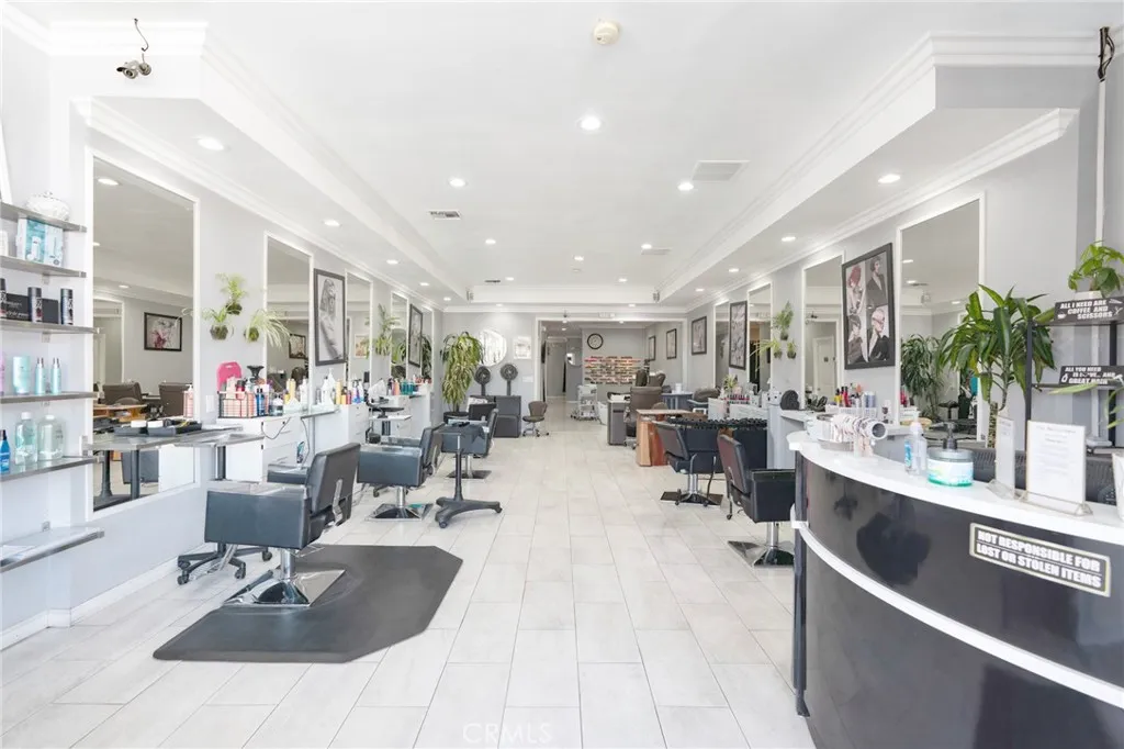 Additional image 31 of 528 E First St Unit A, Tustin, CA 92780