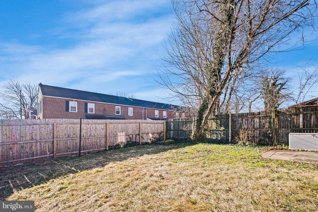 2 Polk Drive, Wilmington, DE 19809