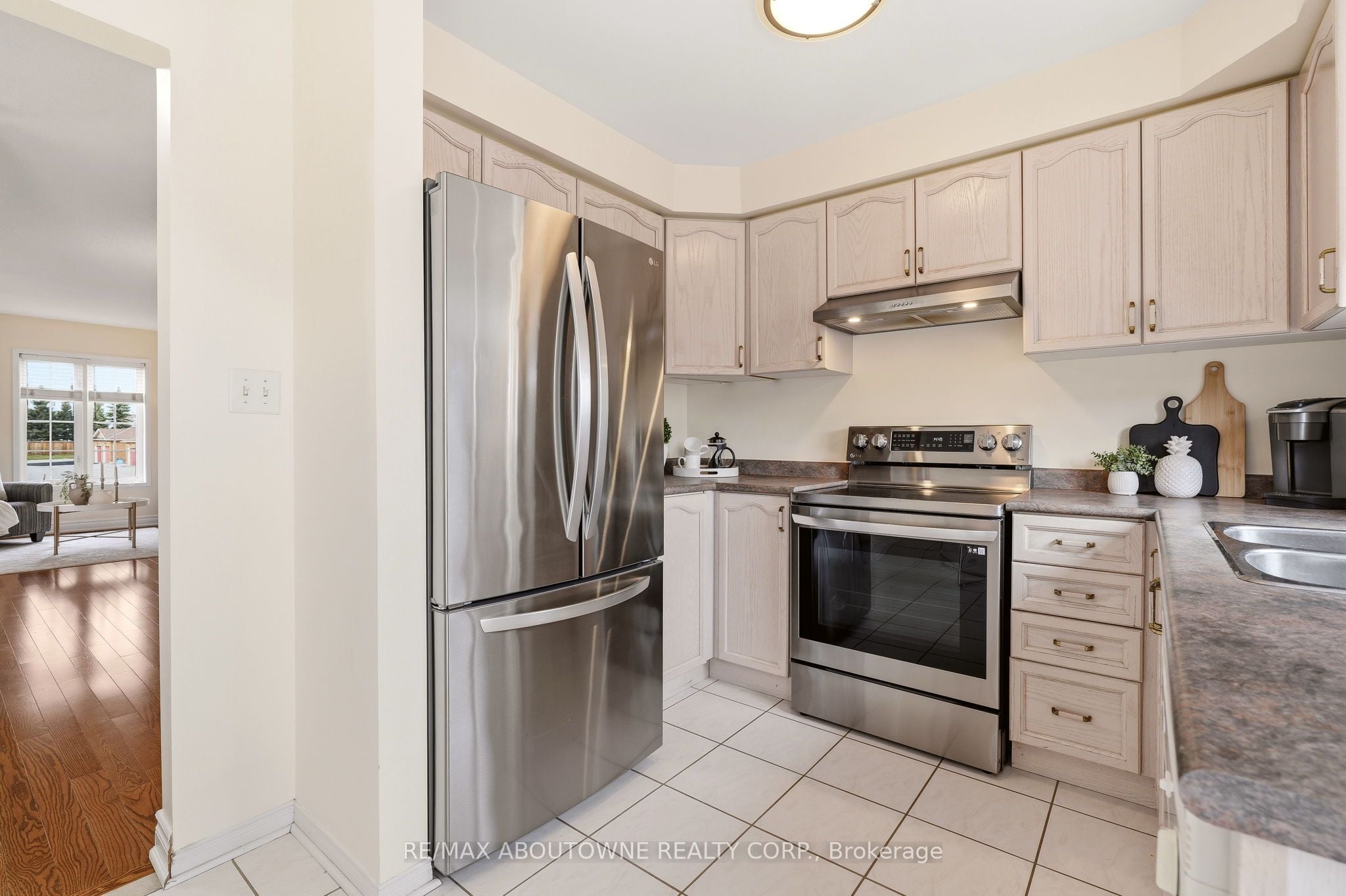 Additional image 5 of 408 Fairgate Way, Oakville, ON, L6H 6Y1