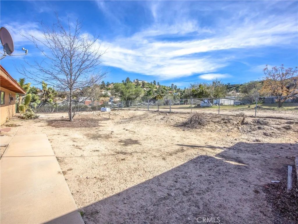 Additional image 104 of 3407 Hwy 2, Pinon Hills, CA 92372