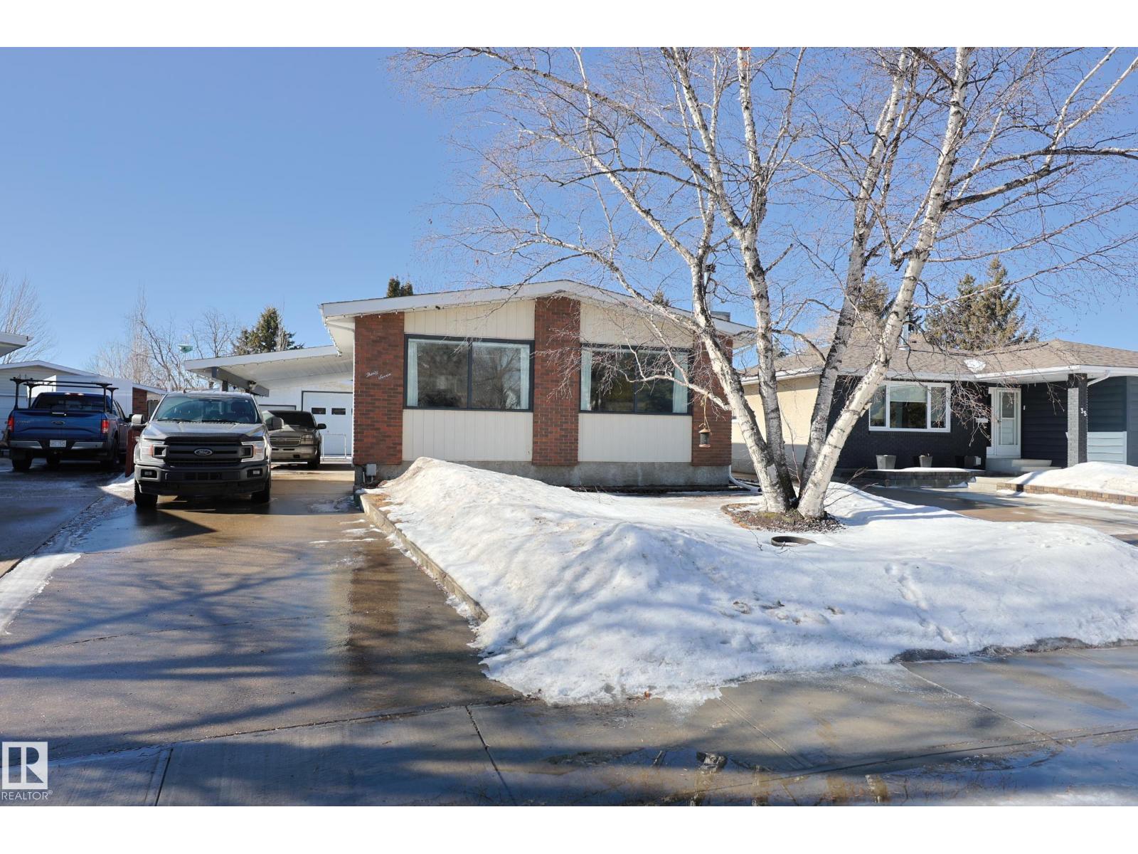 37 Armstrong Crescent, Leduc, AB, T9E5G1