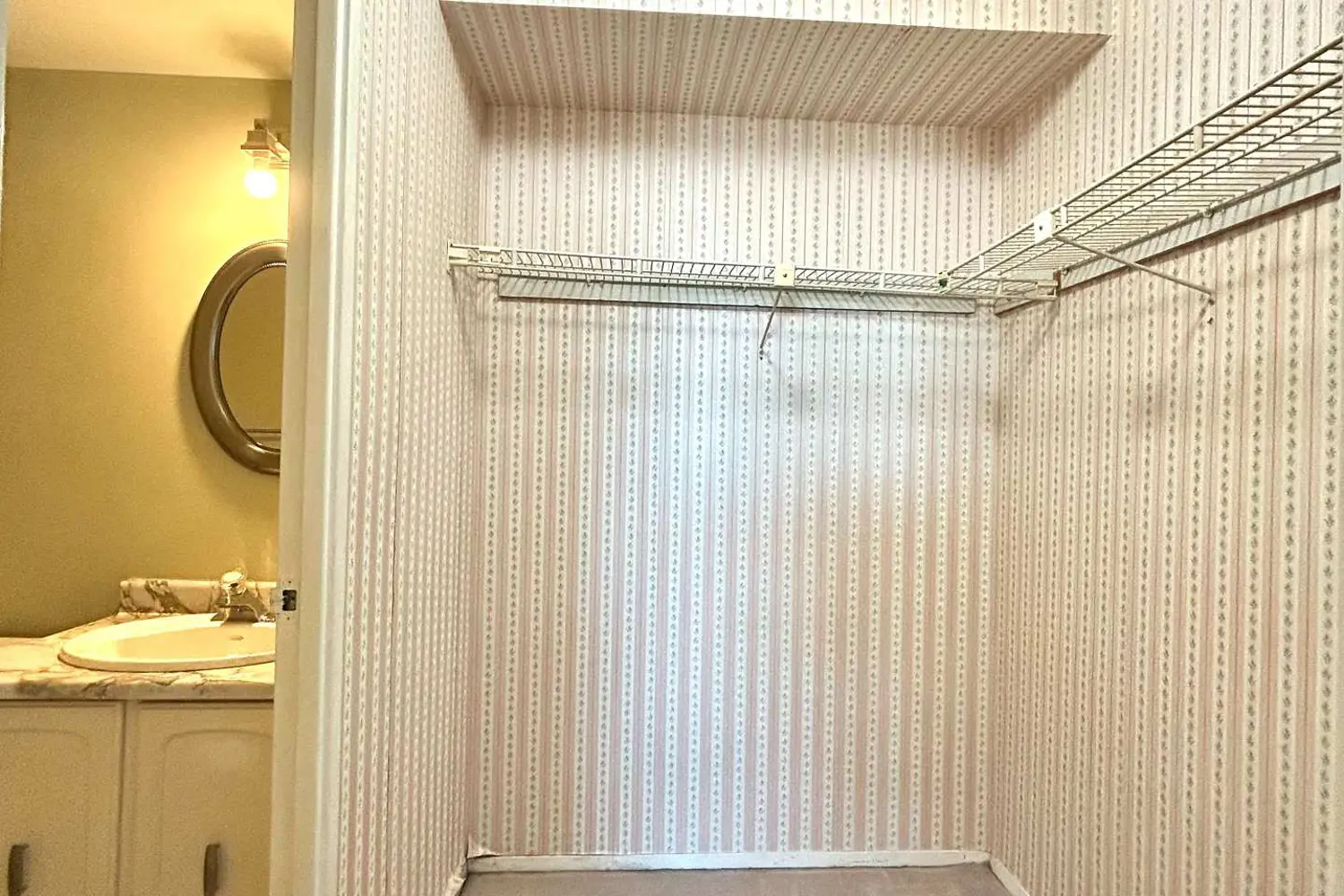 Additional image 13 of 2929 Aquitaine Avenue 701