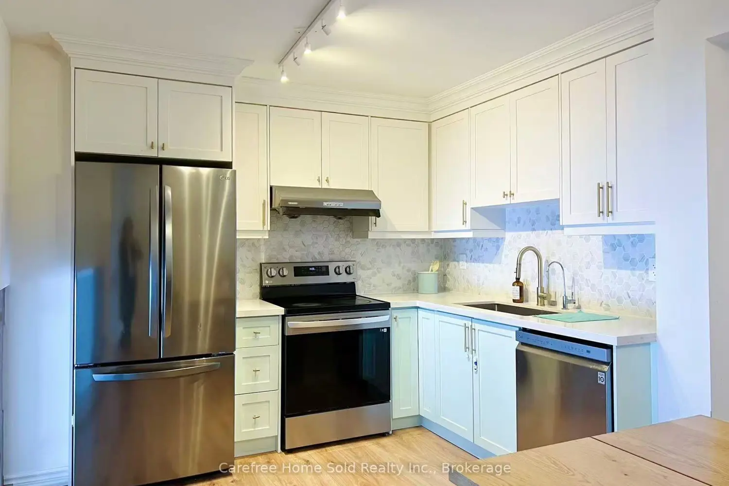 Additional image 5 of 207 Milestone Crescent