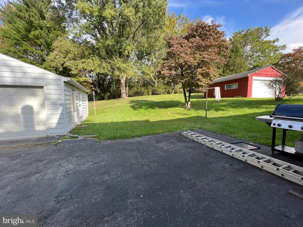 609 Marcia Lane, Rockville, MD 20851