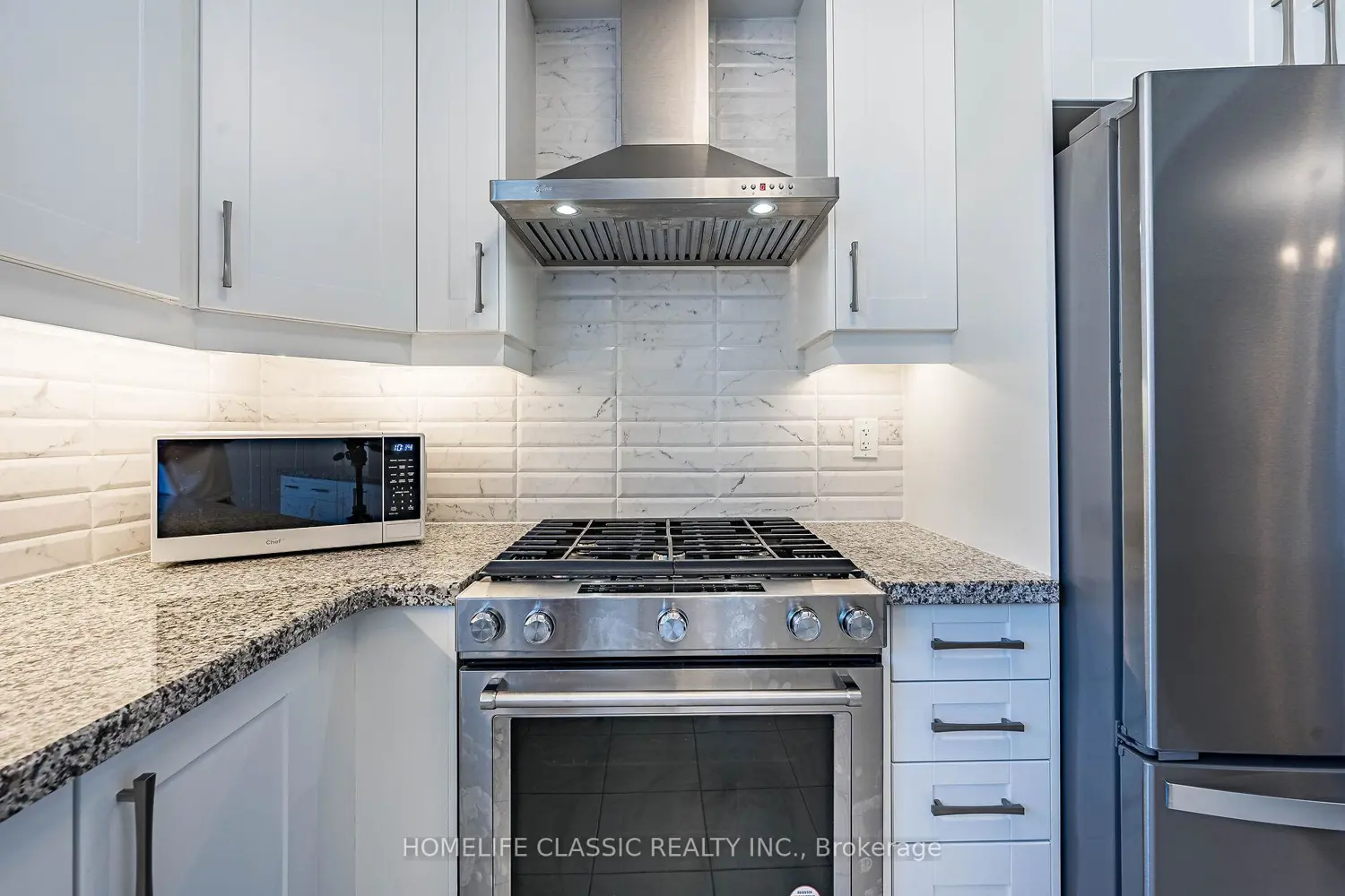 Additional image 9 of 57 Douet Lane