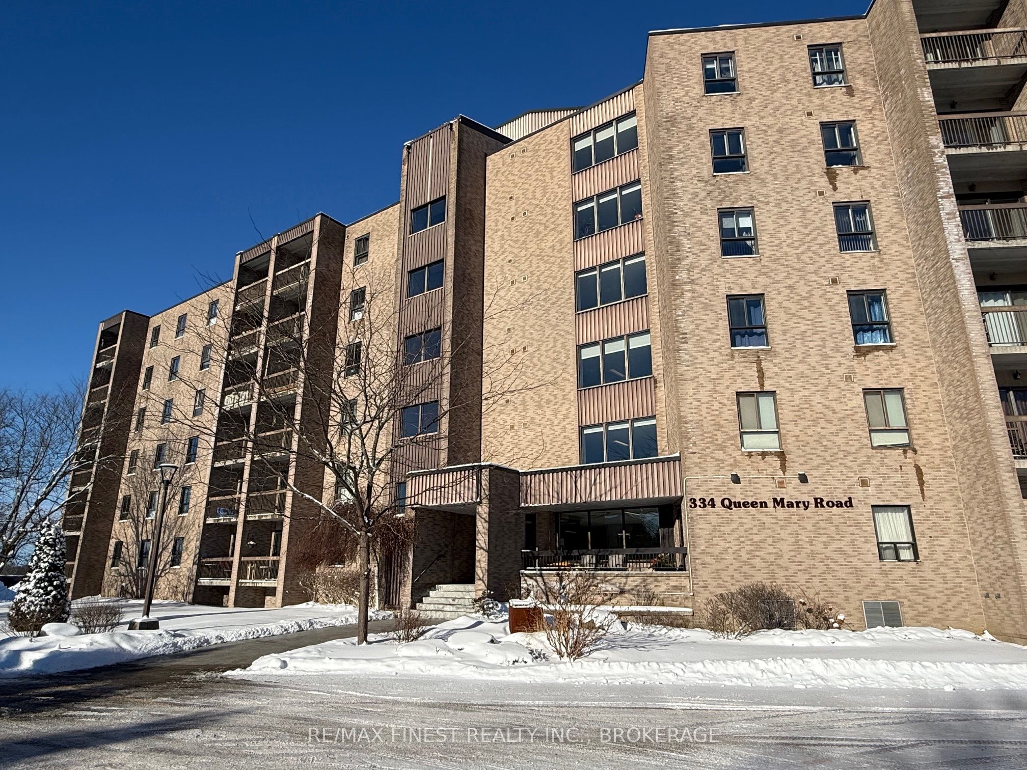 206-334 Queen Mary Road, Kingston, ON, K7M 7E7