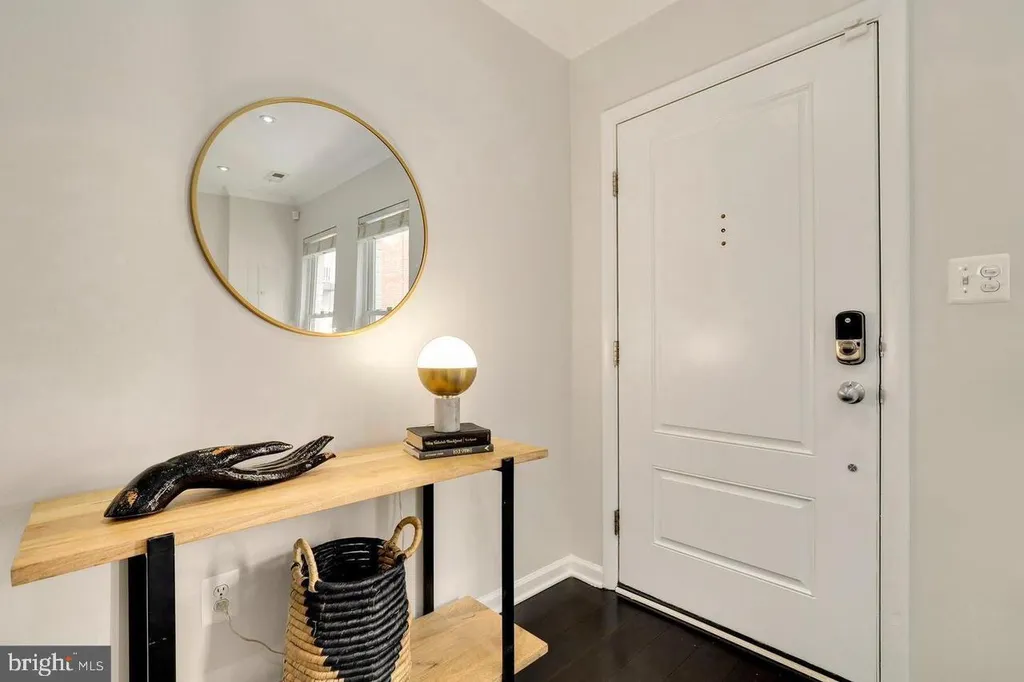 Additional image 23 of 924 4th Street SE, Washington, DC 20003