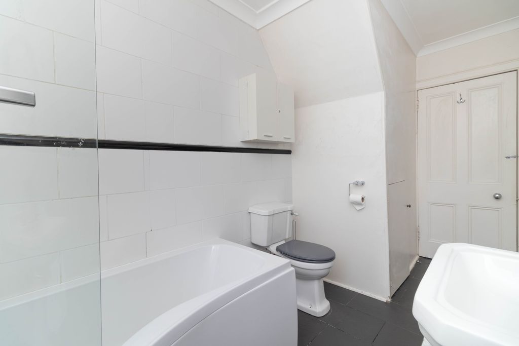 Additional image 25 of 5 bed semi-detached house for saleMoray Street, Blackford, Auchterarder PH4