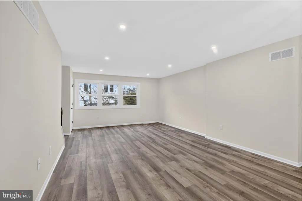 Additional image 15 of 2 Eighth Avenue, Wilmimgton, DE 19805