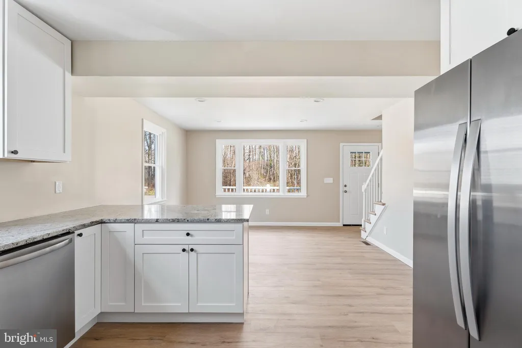 Additional image 11 of 706 Sue Grove Road, Baltimore, MD 21221