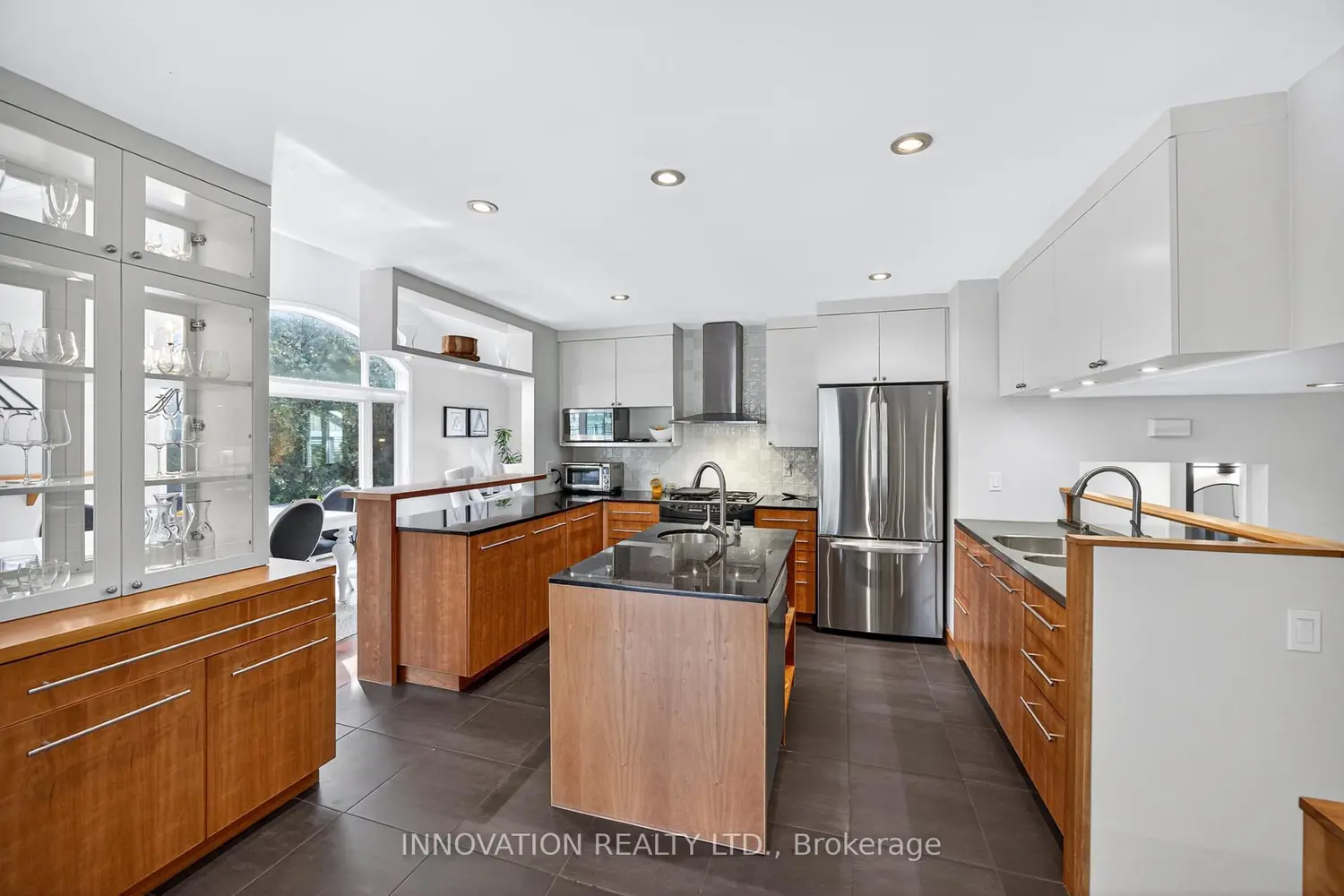 Additional image 3 of 5609 South River Drive