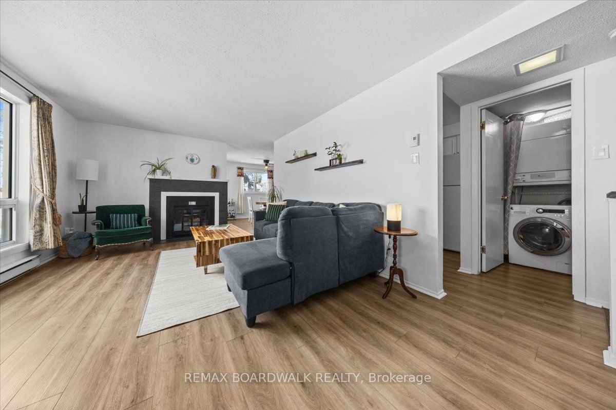 Additional image 4 of 46A-802 St. Andre Drive, Ottawa, ON, K1C 4R3