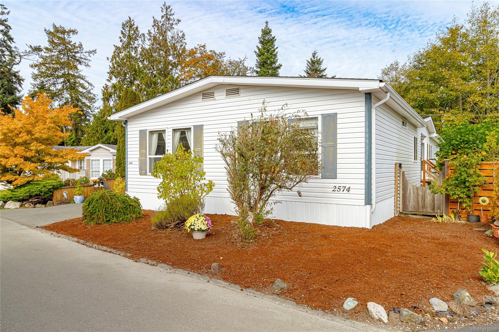 Additional image 3 of 2574 Heron Way, Central Saanich, BC, V8M 2E1