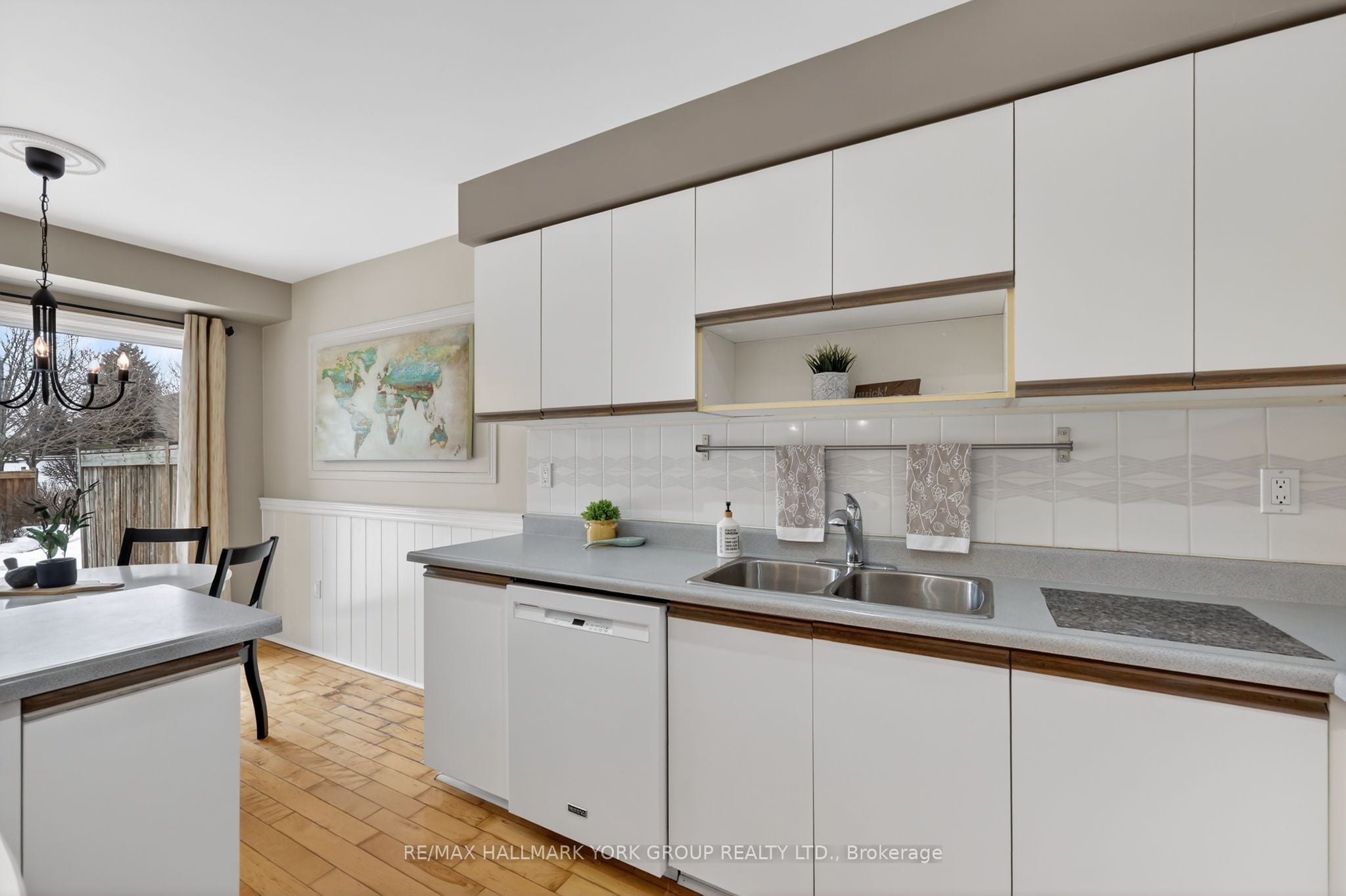 Additional image 6 of 890 Caribou Valley Circle, Newmarket, ON, L3X 1X1