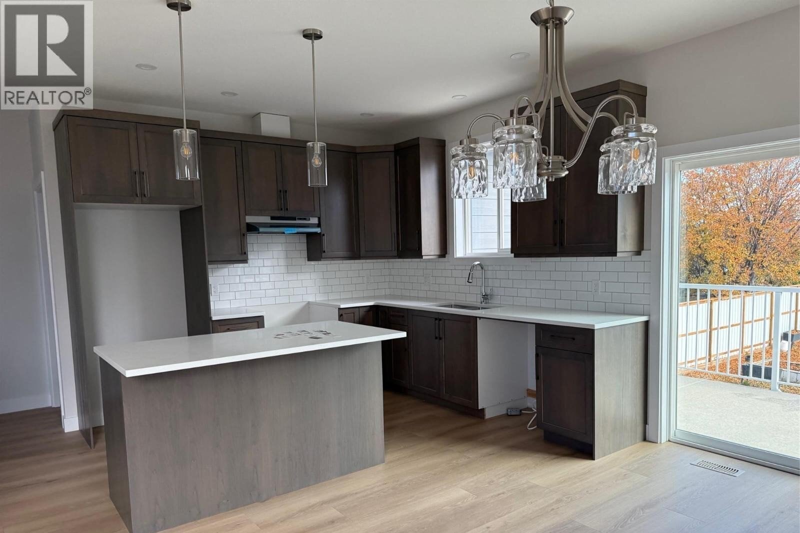 Additional image 8 of 855 Schreiner Street, Kamloops, BC, V2B5V5