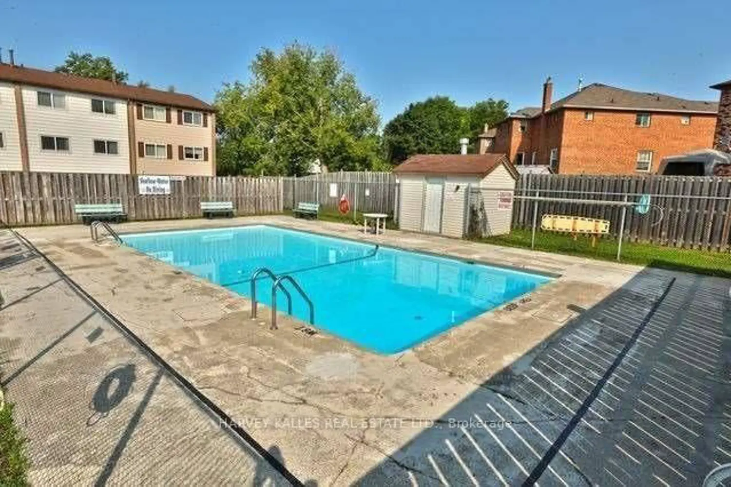 Additional image 20 of 321 Blackthorn Street 82