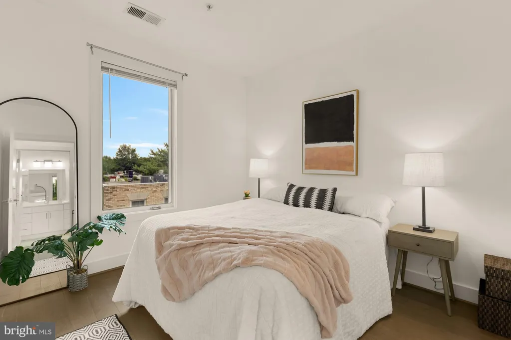 Additional image 13 of 1500 Pennsylvania Avenue SE Unit 305, Washington, DC 20003