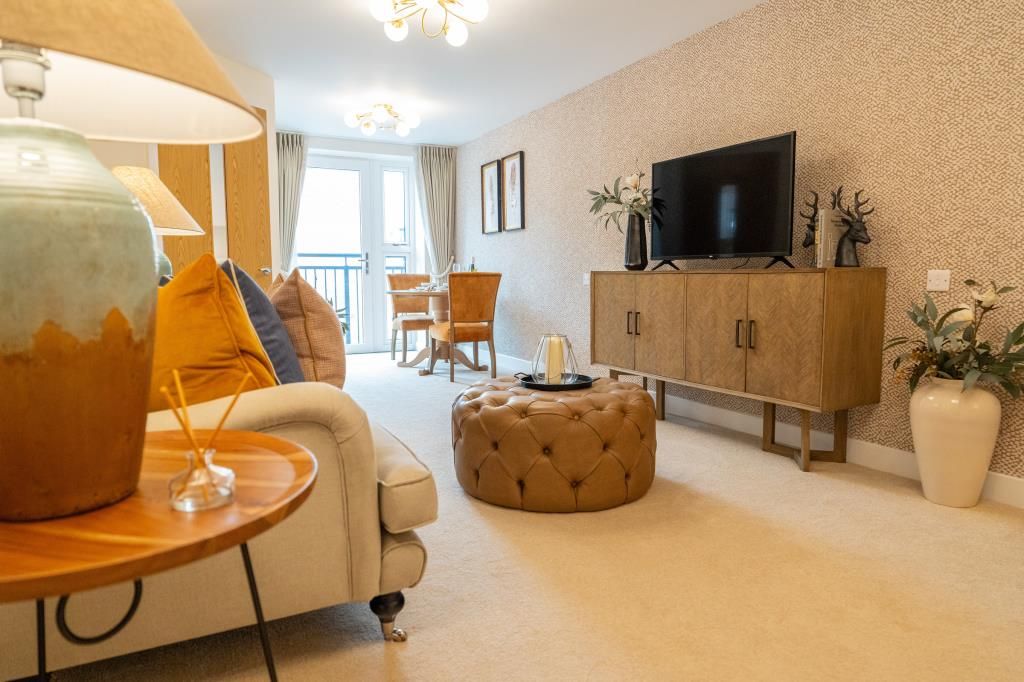 2 bed flat for saleThatcham, Berkshire RG19 photo 2