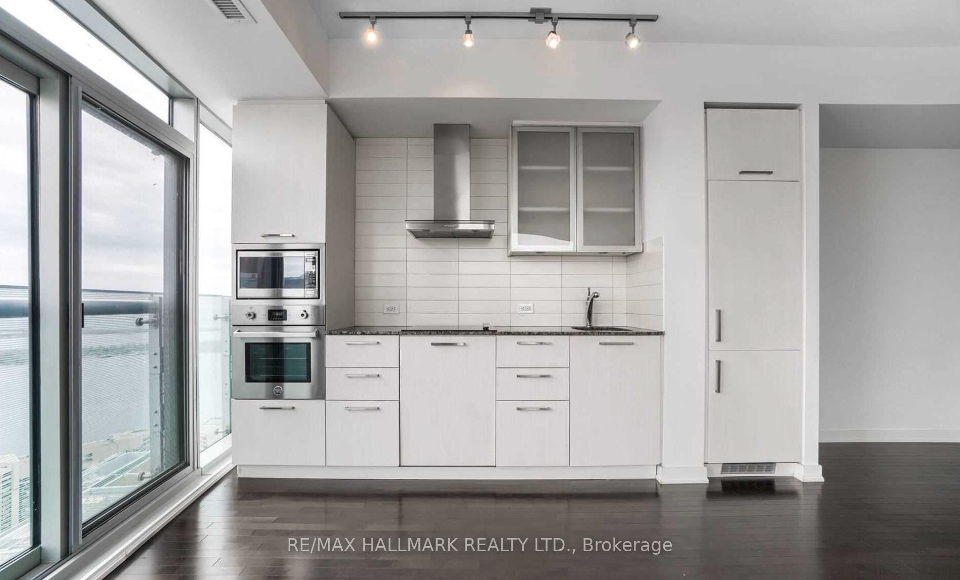 Additional image 5 of 5611-14 York Street, Toronto, ON, M5J 2Z2