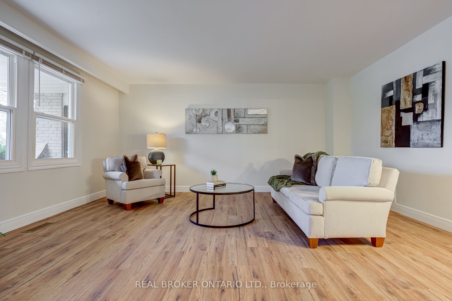 Additional image 3 of 1252 Lakeview Drive, Oakville, ON, L6H 2M8
