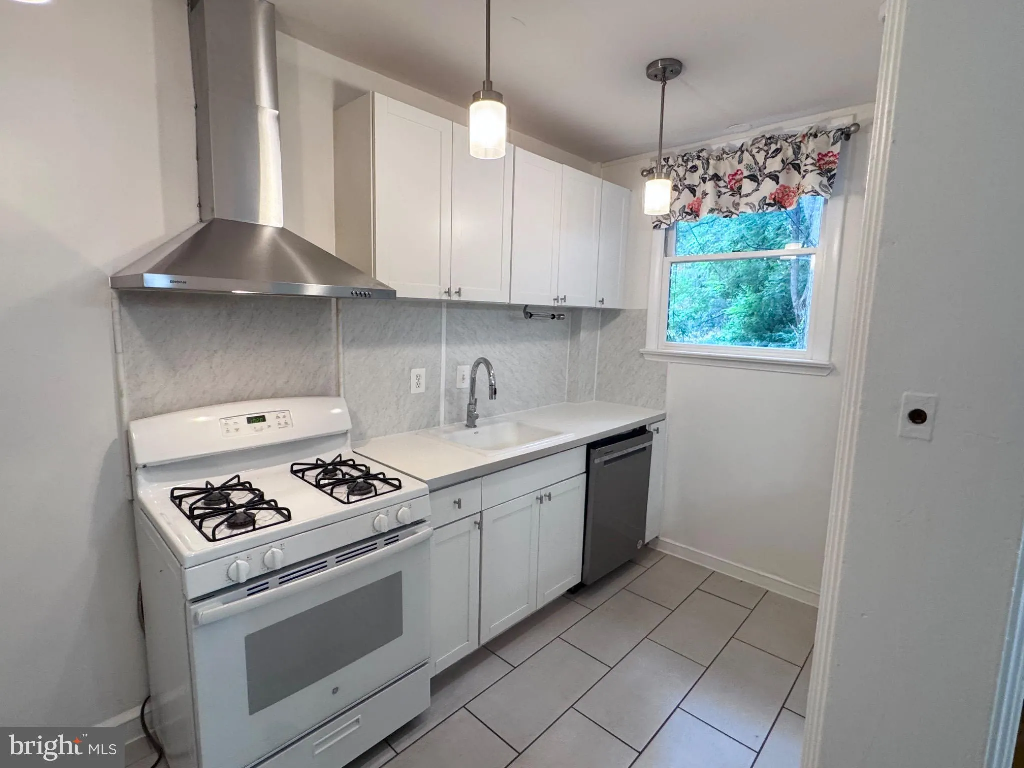 Additional image 39 of 4417 Volta Place NW, Washington, DC 20007