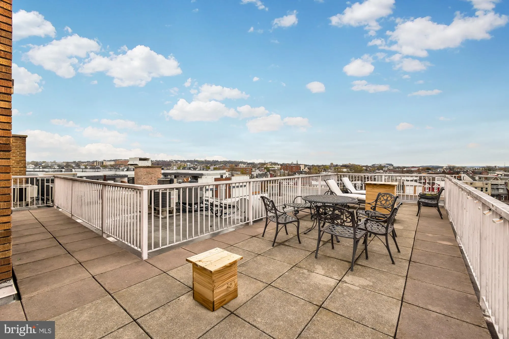 Additional image 37 of 1417 Newton Street NW Unit 507, Washington, DC 20010