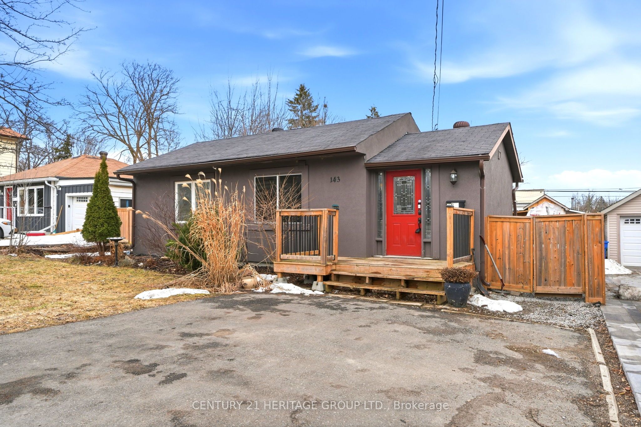 143 Silas Boulevard, Georgina, ON, L4P 2K2