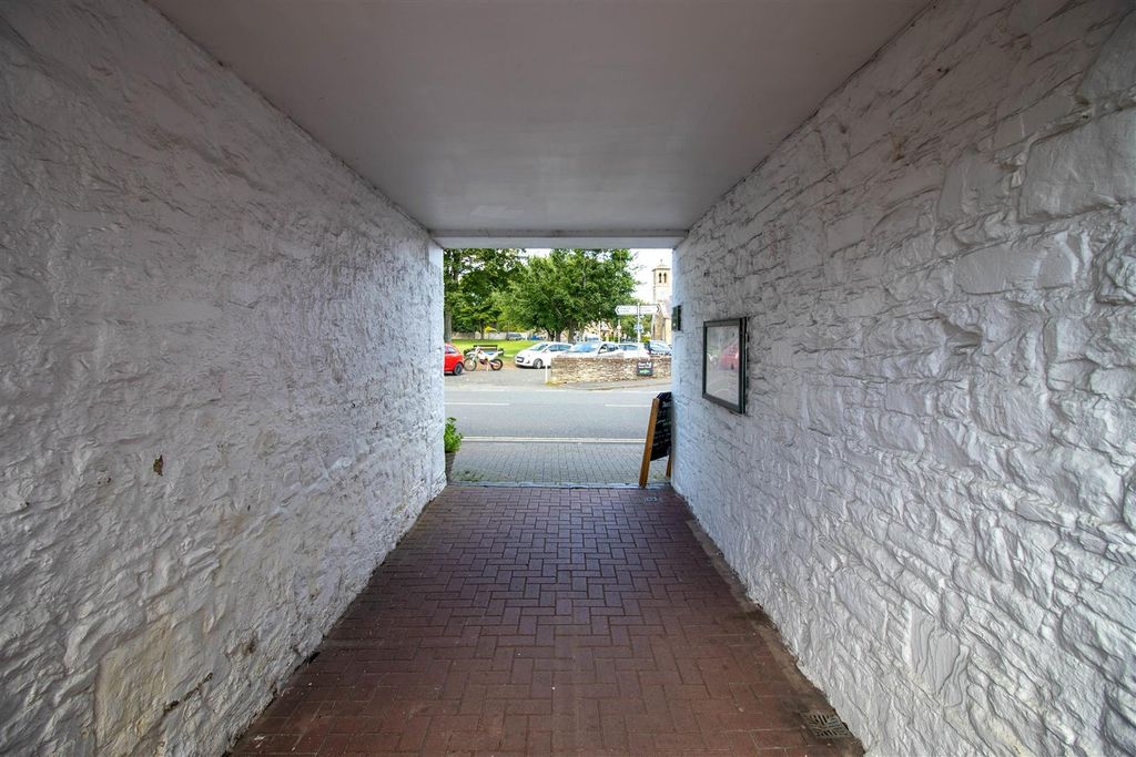 Additional image 38 of Terraced house for saleFox & Hounds, Main Street, Denholm TD9