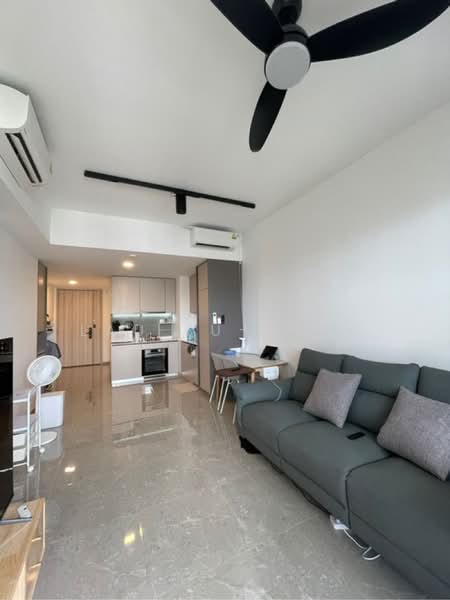 Additional image 4 of 82 Compassvale Bow