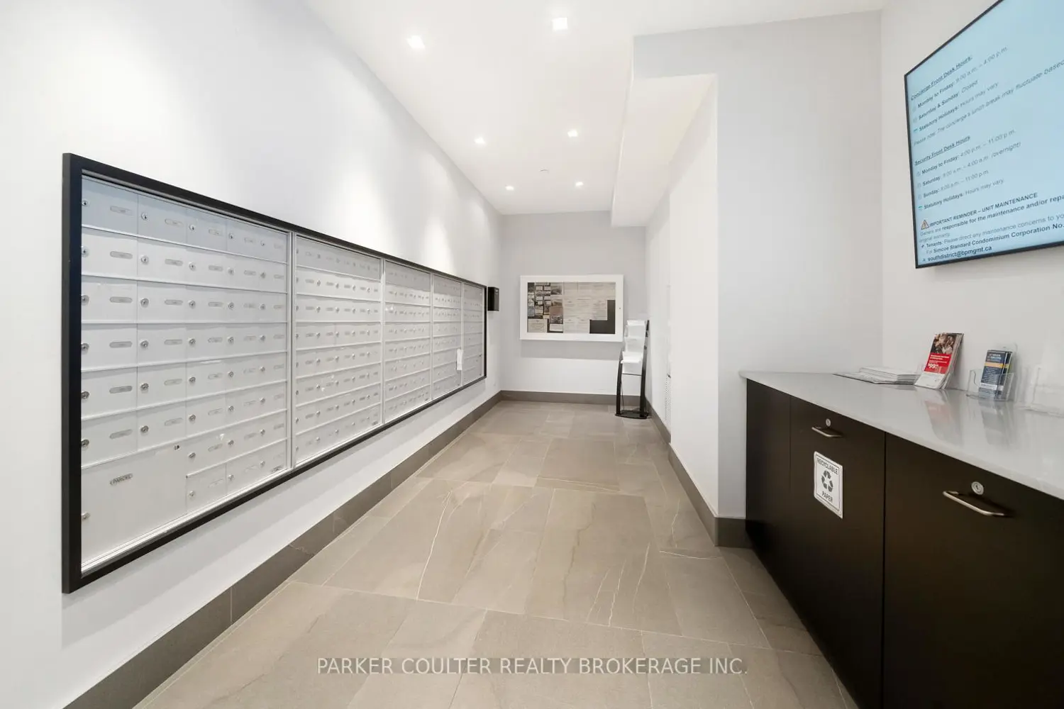 Additional image 18 of 681 Yonge Street 114
